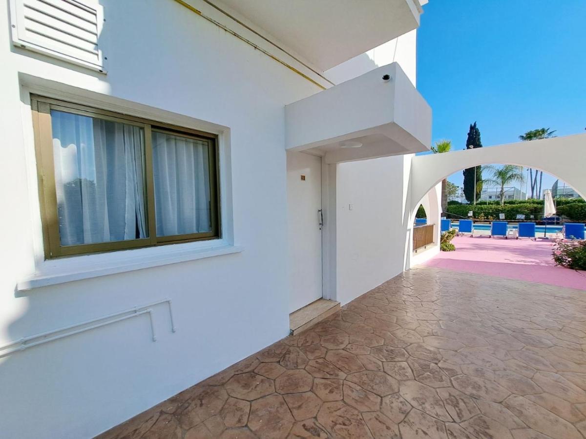 Florence Hotel Apartments Ayia Napa Exterior photo